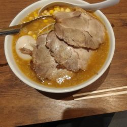 味噌ラーメン　特製　1250円