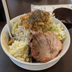 汁なし（豚1枚）全まし　900円