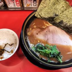 ラーメン中盛り ライスバー