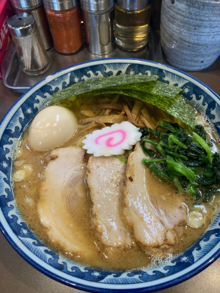 「特製らーめん」@麺彩房 中野本店の写真