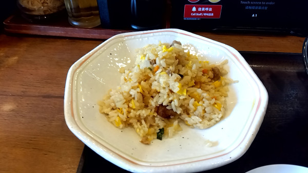 「半チャーハン（セットで３００円）」@壱鵠堂 佐江戸店の写真