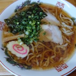 手打ちラーメン（¥950）