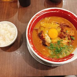 特製にんにくラーメン＋ライス＋替え玉