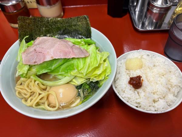 「得ラーメン1000円」@横浜家系ラーメン こころ家の写真
