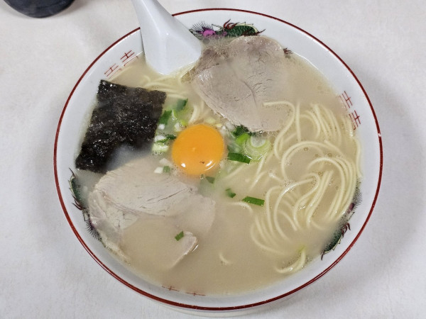 「玉子入りラーメン　730円」@駅前ラーメン ビッグワンの写真