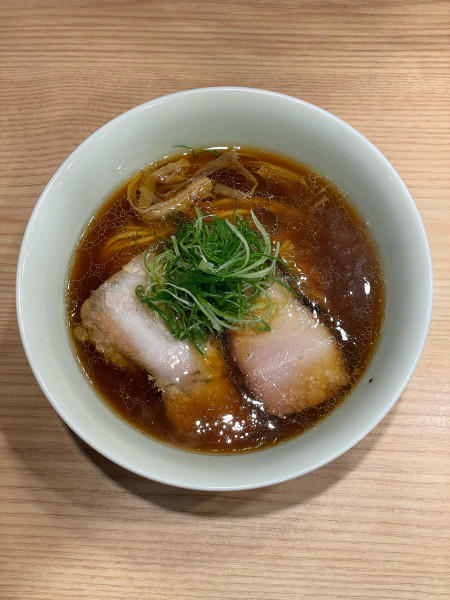 「醤油らぁ麺(1250円)」@中村麺三郎商店の写真