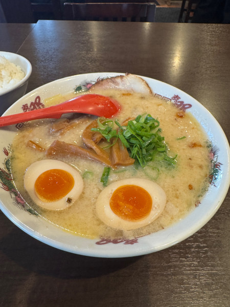 「北熊支那そば」@支那そば 北熊 総本店離れの写真