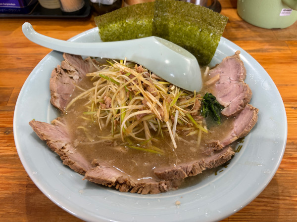 「ネギチャーシューメン」@ラーメンショップ 椿 上彦川戸店の写真