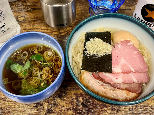 「昆布水つけ麺 醤油 特製+🍺」@麺処 有彩の写真