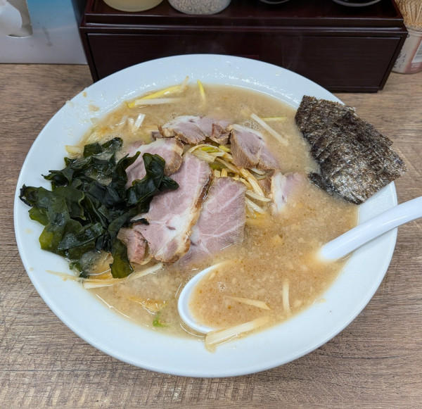 「ネギチャーシューメン（1300円）」@らーめん関口 鷹の台店の写真