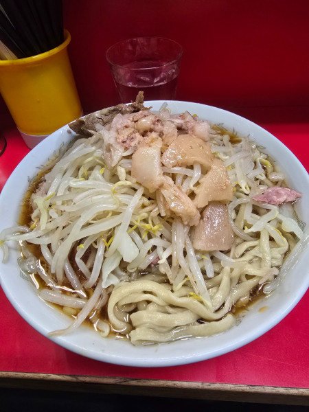 「豚ラーメン　アブラ」@ラーメン二郎 三田本店の写真