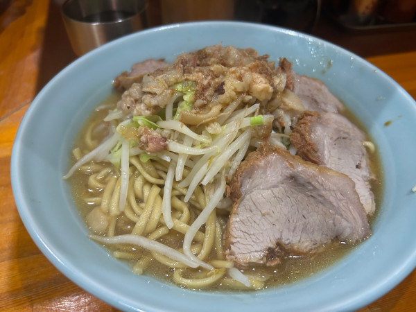 「ラーメン（430g）＋豚５枚?」@ラーメン 盛太郎 神保町店の写真