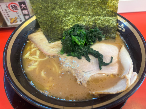 「塩豚骨ラーメン」@家系ラーメン大輝家 日吉店の写真