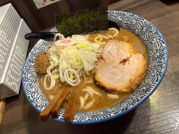 「濃厚らーめん」@狼煙 〜NOROSHI〜の写真