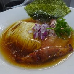 醤油そば　1,100円