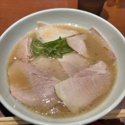 上モモチャーシューメン