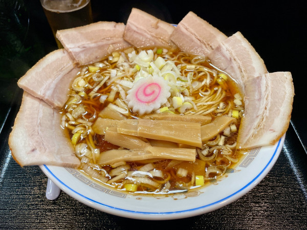 「キリンハートランド２本＋ワンタン皿他１皿→ チャーシュー麺」@中華そば 下連雀の写真