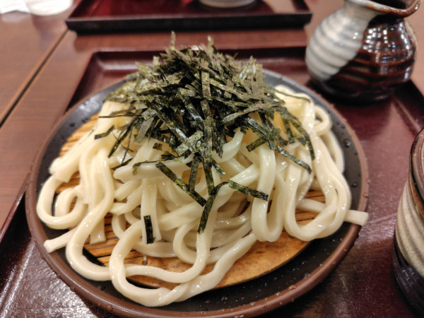 「ざるうどん 900円」@そば傳 西新井アリオ店の写真