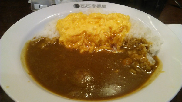 「スクランブルエッグカレー 866円＋ライス250g ▲30円」@カレーハウスCoCo壱番屋 文京区春日駅前店の写真