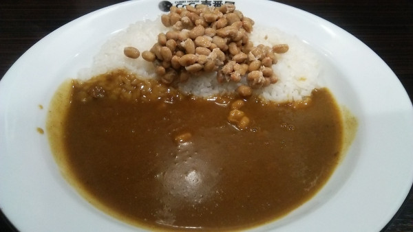 「ポークカレー ＋ライス200g＋納豆」@カレーハウスCoCo壱番屋 JR市川駅南口店の写真