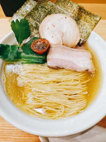 「特中華 貝だし淡麗 塩」@中華そば うお静の写真