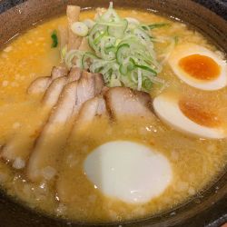 味噌とんこつラーメン(味玉温泉玉子)
