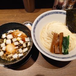 特製昆布水つけめん