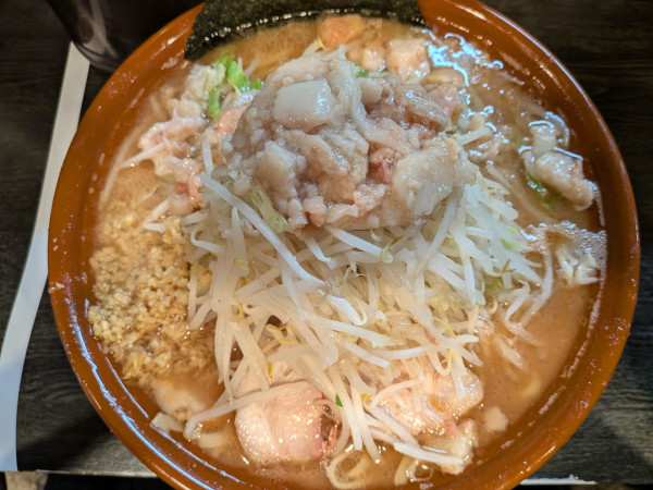 「小ラーメン1200円(大盛150円)+生姜50円」@豚星。の写真