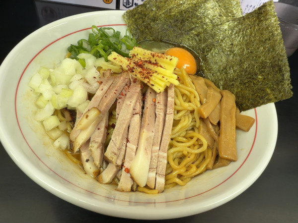 「油そば大＋焼き餃子」@中華そば 亀喜屋の写真