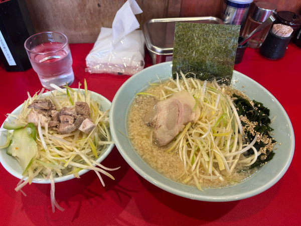 「ネギラーメン・ネギ丼セット」@ラーメンショップ小池 大島本店の写真