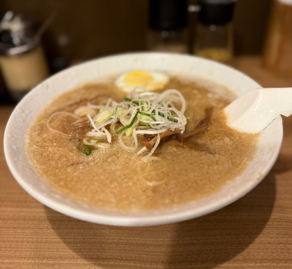 「元らーめん（脂多め￥840）」@蔵前元楽 総本店の写真