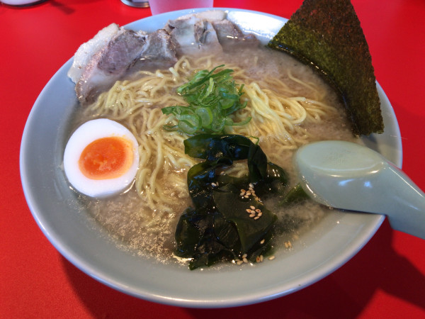 「朝ラーメン(多め、濃いめ)+チャーシュー 1000円」@ラーメンショップ○波 武蔵浦和店の写真
