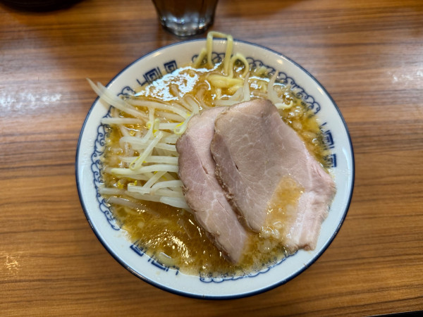 「冬季限定 環七リスペクトミニ1100円」@横浜豚骨醤油ラーメン YOLOの写真