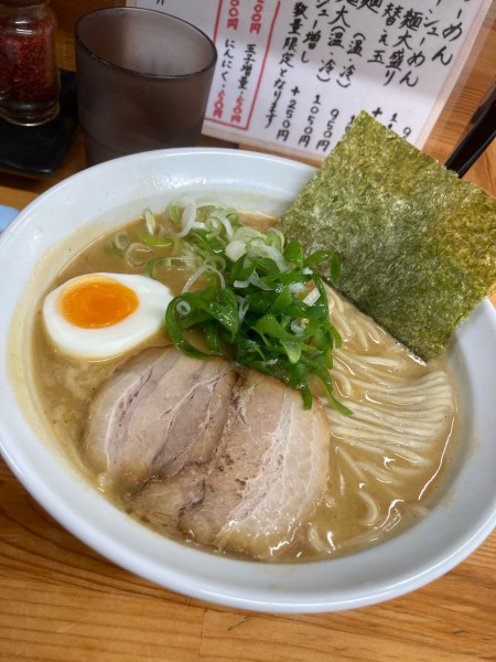 「らーめん（９００円）」@いっぽしの写真