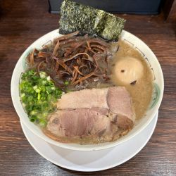 らーめん　キクラゲ　味玉