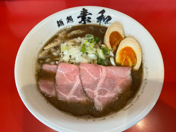 「特製濃厚煮干ラーメン　￥１２５０」@麺処 素和の写真