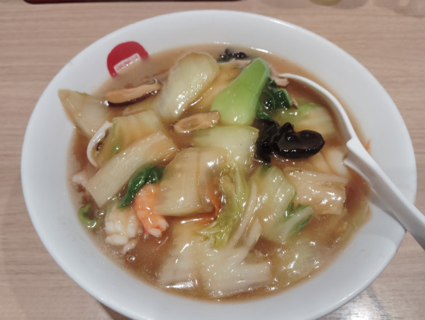 「広東麺　　1050円税抜　1155円税込」@ラーメン中華食堂 新世 宮前店の写真