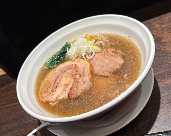 「塩＋柚子トッピング」@ら〜麺 瑞藤の写真