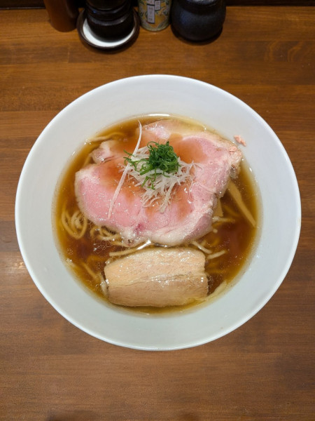 「醤油そば ~限定麺~」@中華そば 卯月屋の写真