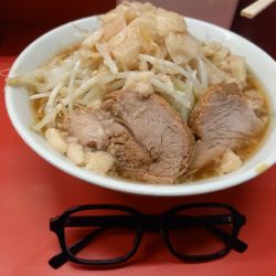 小ラーメン(野菜・あぶら増し)カタカタ