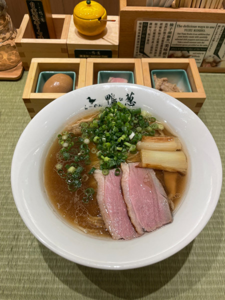 「鴨のラーメン」@らーめん 鴨to葱 渋谷店の写真