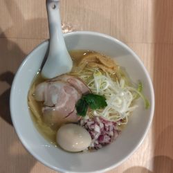 味玉白醤油ラーメン