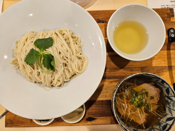 「昆布水つけソバ汐+大盛」@RUSTIC NOODLESの写真