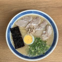 ラーメン 650円