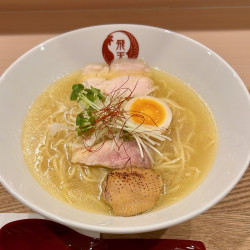 鶏承　軍鶏拉麺（1800円）