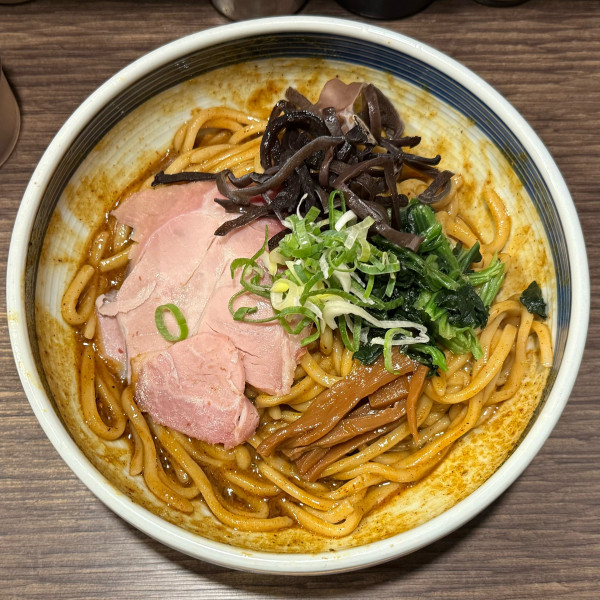 「カレー油そば（200g） ¥930」@油カダブラの写真