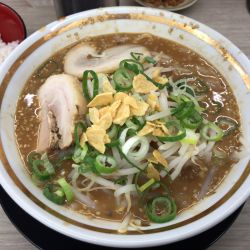 味噌ラーメン(ふつう)+ライス 1100円
