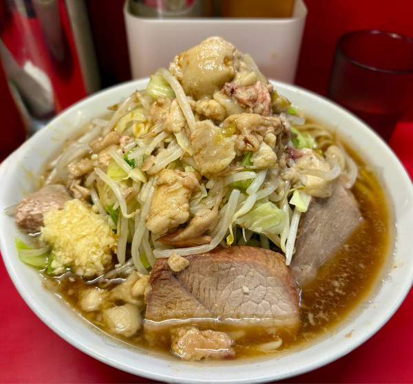「小ラーメン硬め(ニンニク少し、他全部マシ)」@ラーメン二郎 上野毛店の写真