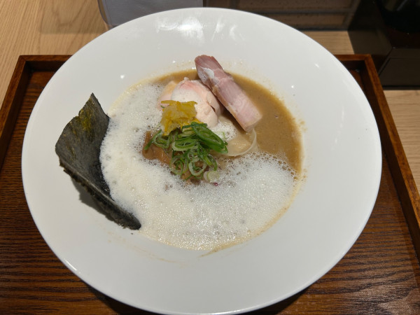 「白のとりこ2種のチャーシュー ¥1080」@麺屋周郷 鶏のとりこの写真