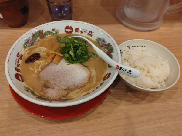 「ラーメン(こってり)セット¥1090-」@天下一品 神田店の写真